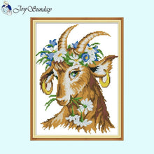 Load image into Gallery viewer, Animals Wearing Wreaths - AIMDIY
